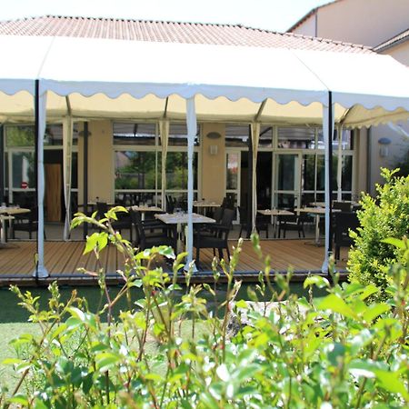 Hotel De La Poste La Cavalerie Dış mekan fotoğraf