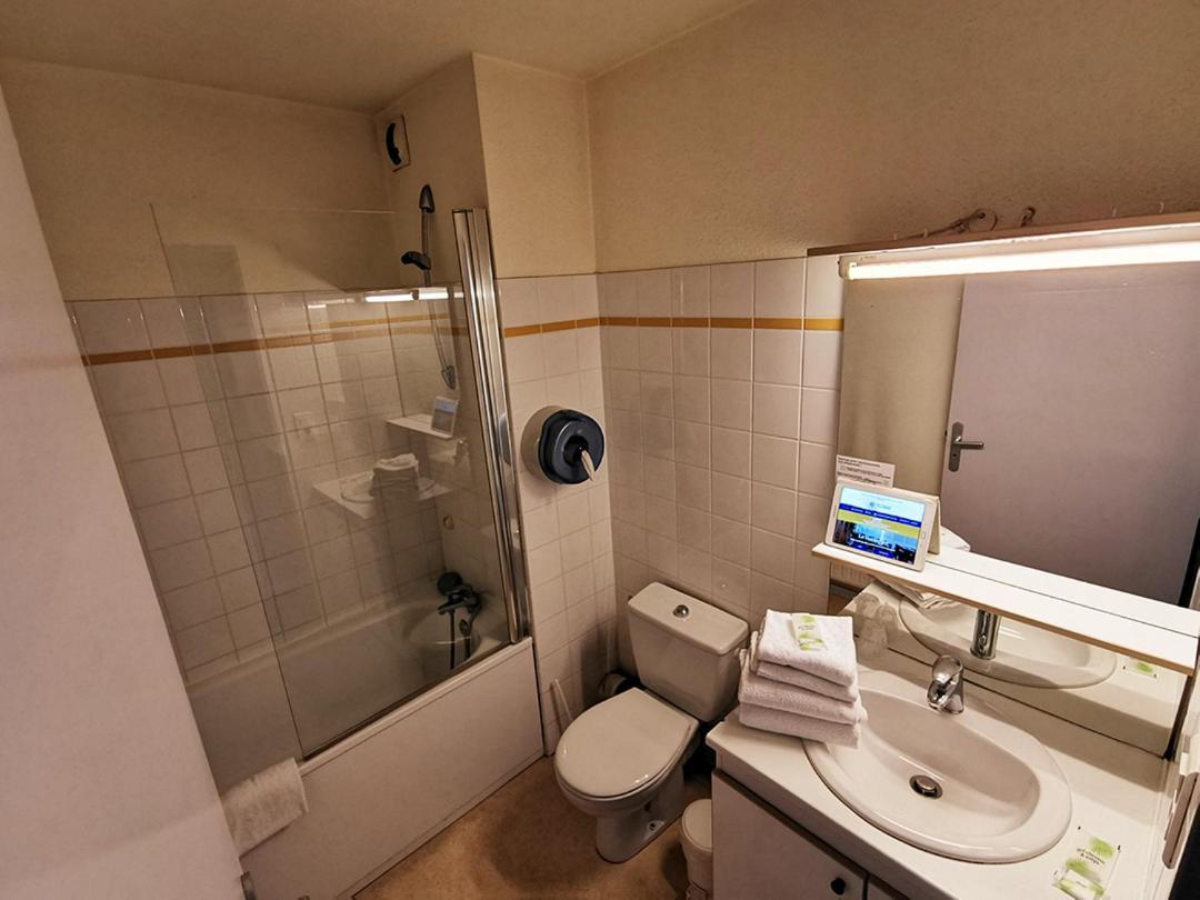 Hotel De La Poste La Cavalerie Dış mekan fotoğraf